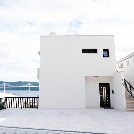 Villa Janja โกมาร์นา ภายนอก รูปภาพ