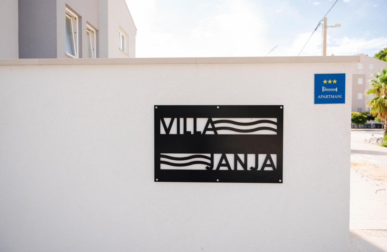 Villa Janja โกมาร์นา ภายนอก รูปภาพ