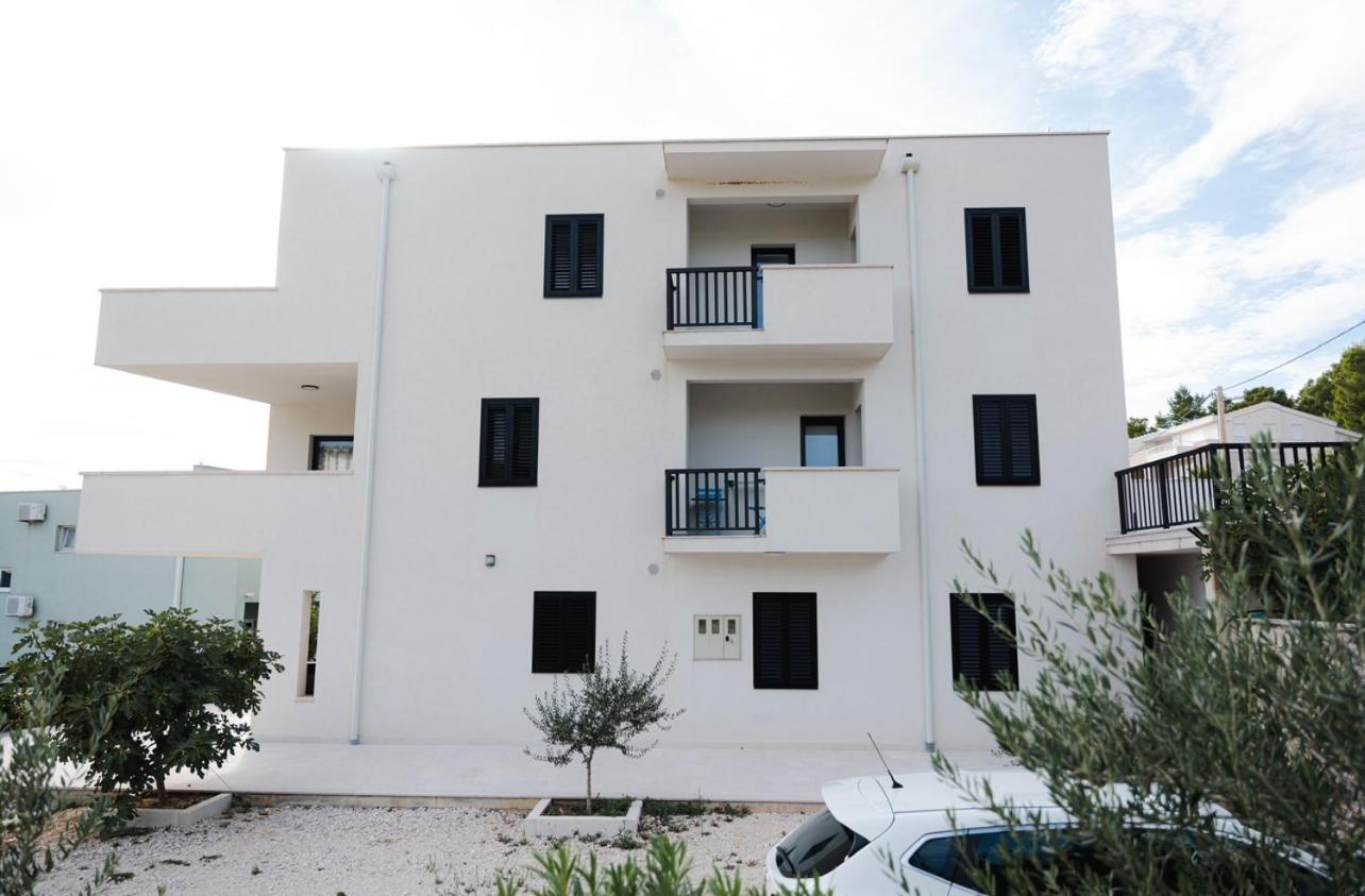 Villa Janja โกมาร์นา ภายนอก รูปภาพ